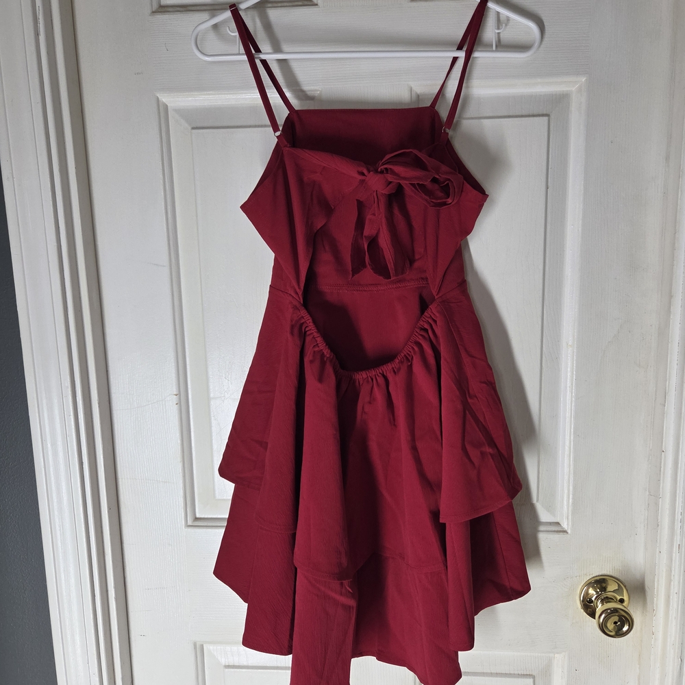 Red Sleeveless Dress Size Small - Picture 3 of 8